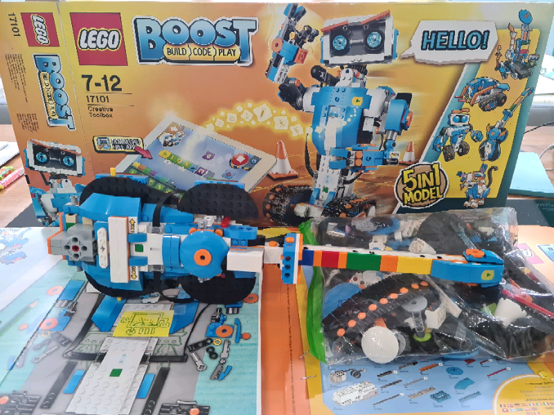 lego boost 5 in 1 model